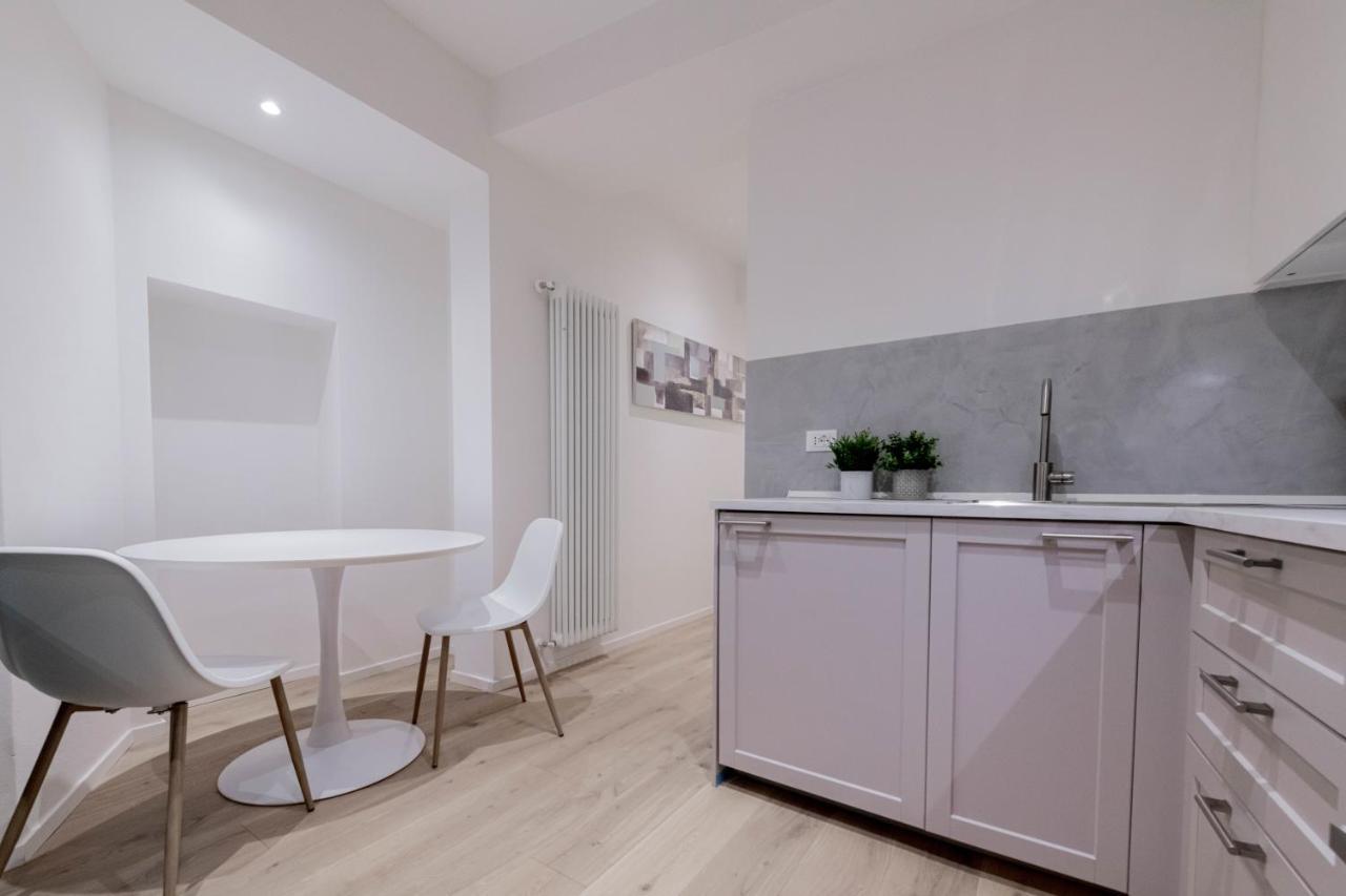 Realkasa Azeglio 60 Apartman Bologna Kültér fotó